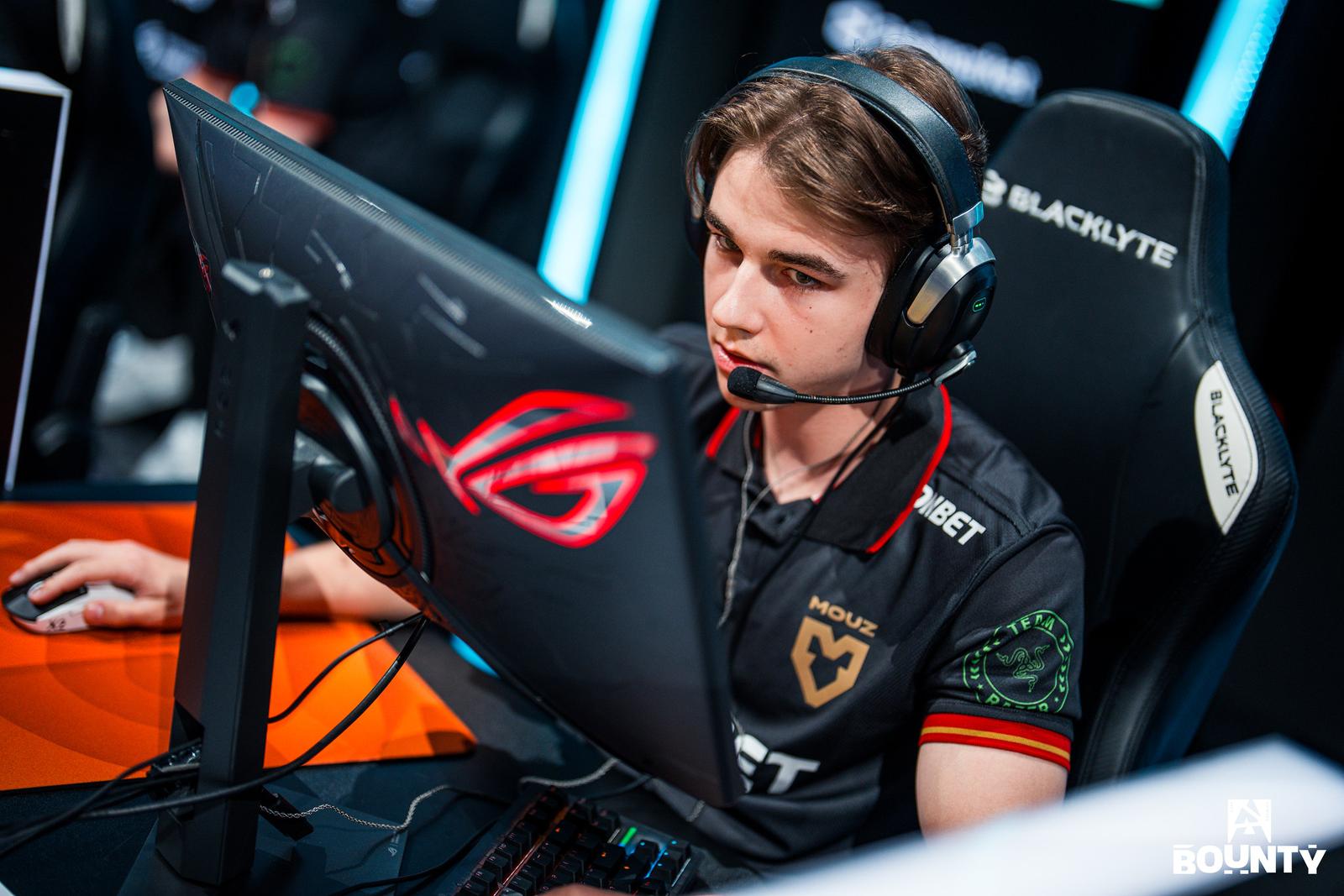 PR with MOUZ at BLAST Bounty
