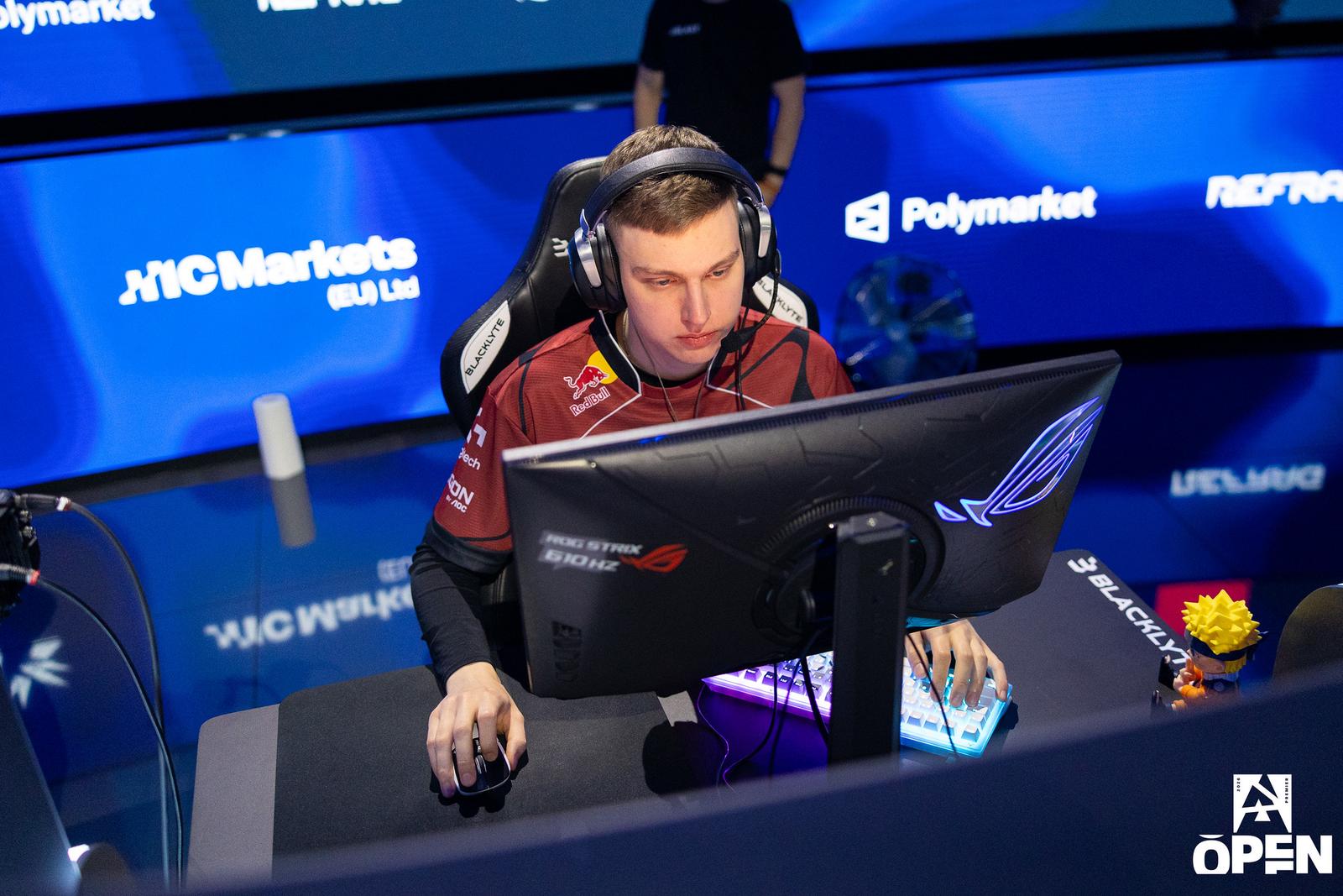r1nkle playing for G2 at BLAST Open Porto
