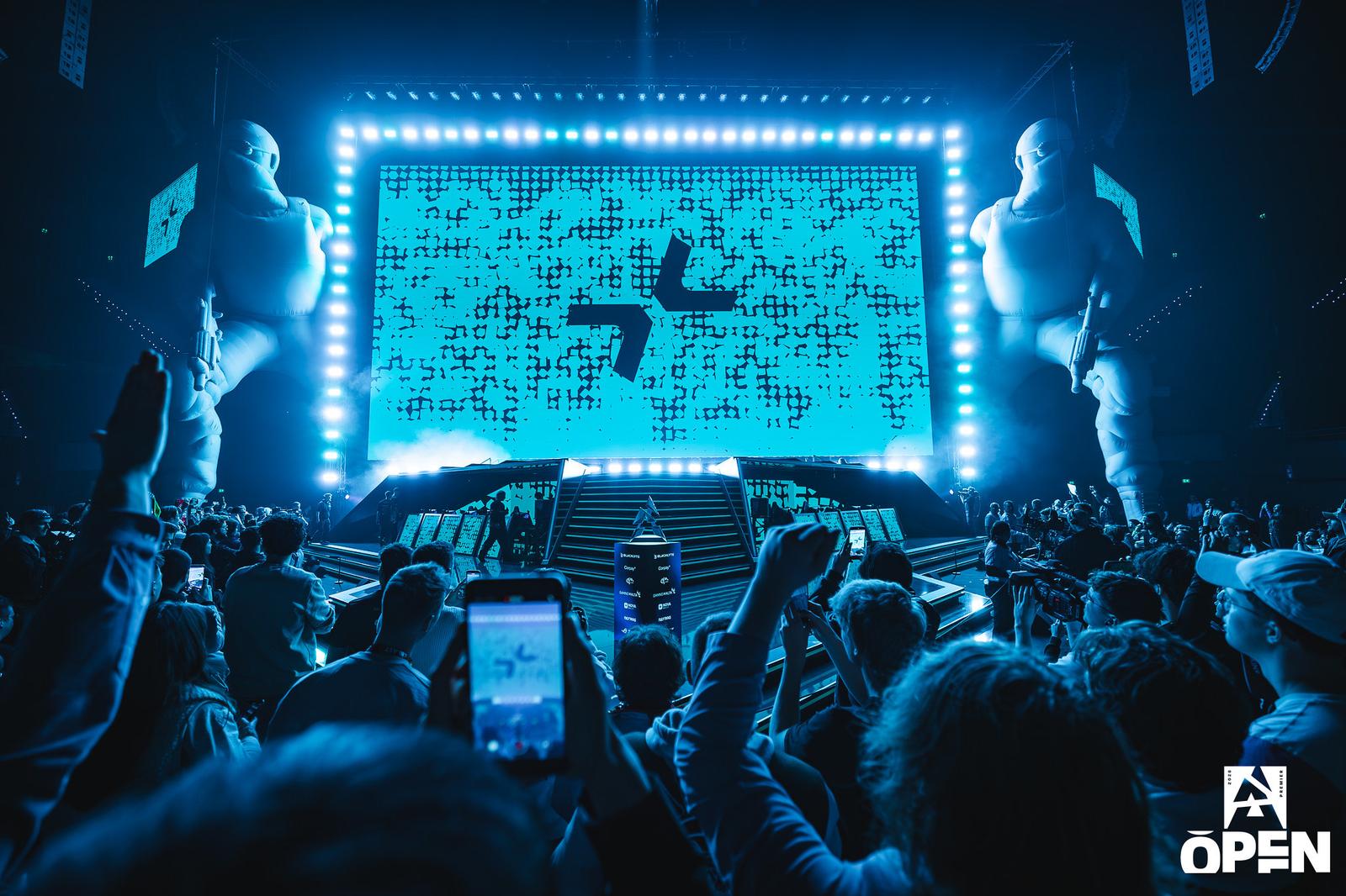 PARIVISION's logo massively lit up on the LED screen in Rotterdam Ahoy during BLAST Open Rotterdam 2026